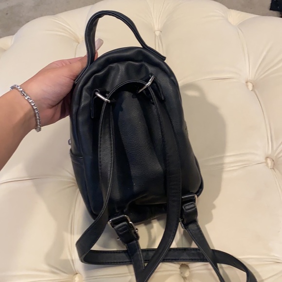 Mini black backpack - Picture 3 of 3